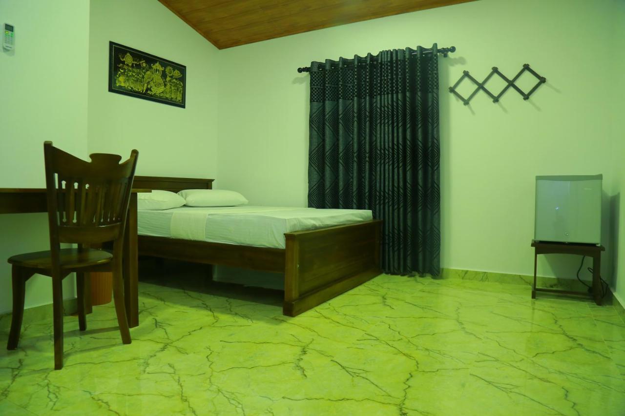 Ashford Beach Matara Esterno foto
